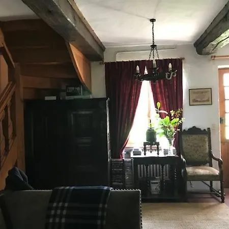 The Manor Of Vattetot, Historical Landmark Xii-xvi Century Hotel Vattetot-sur-Mer